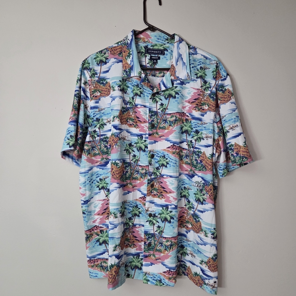 Crown & Ivy XL Lightweight Hawaiian Short Sleeve Button Down